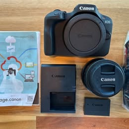 Canon EOS R100 Mirrorless Camera
