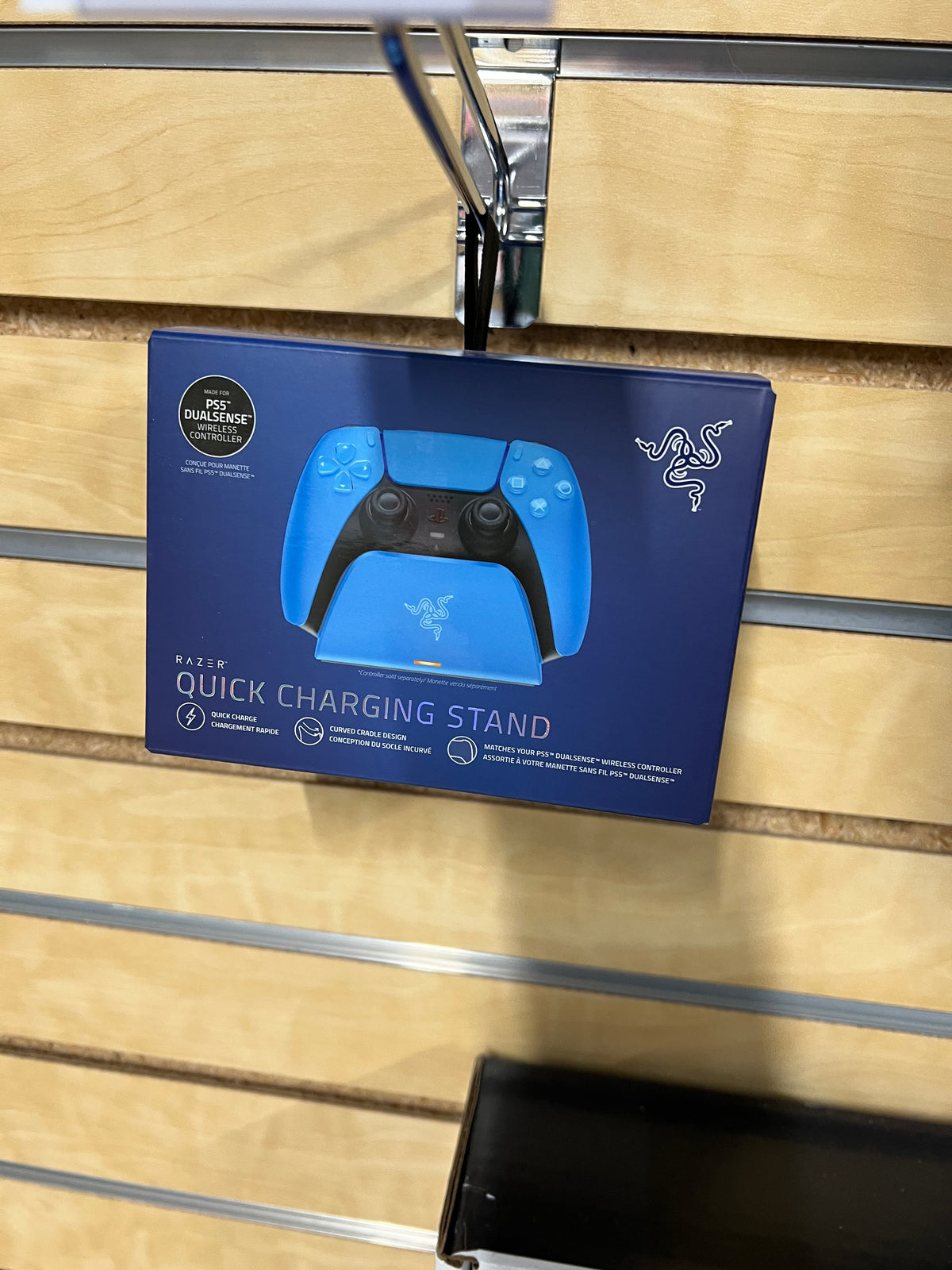 Razer Quick Charging Stand Blue For PS5 DualSense Controller