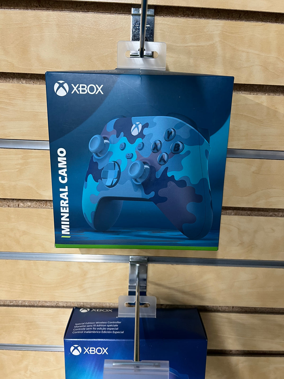 Xbox Wireless Controller - Mineral Camo Special Edition