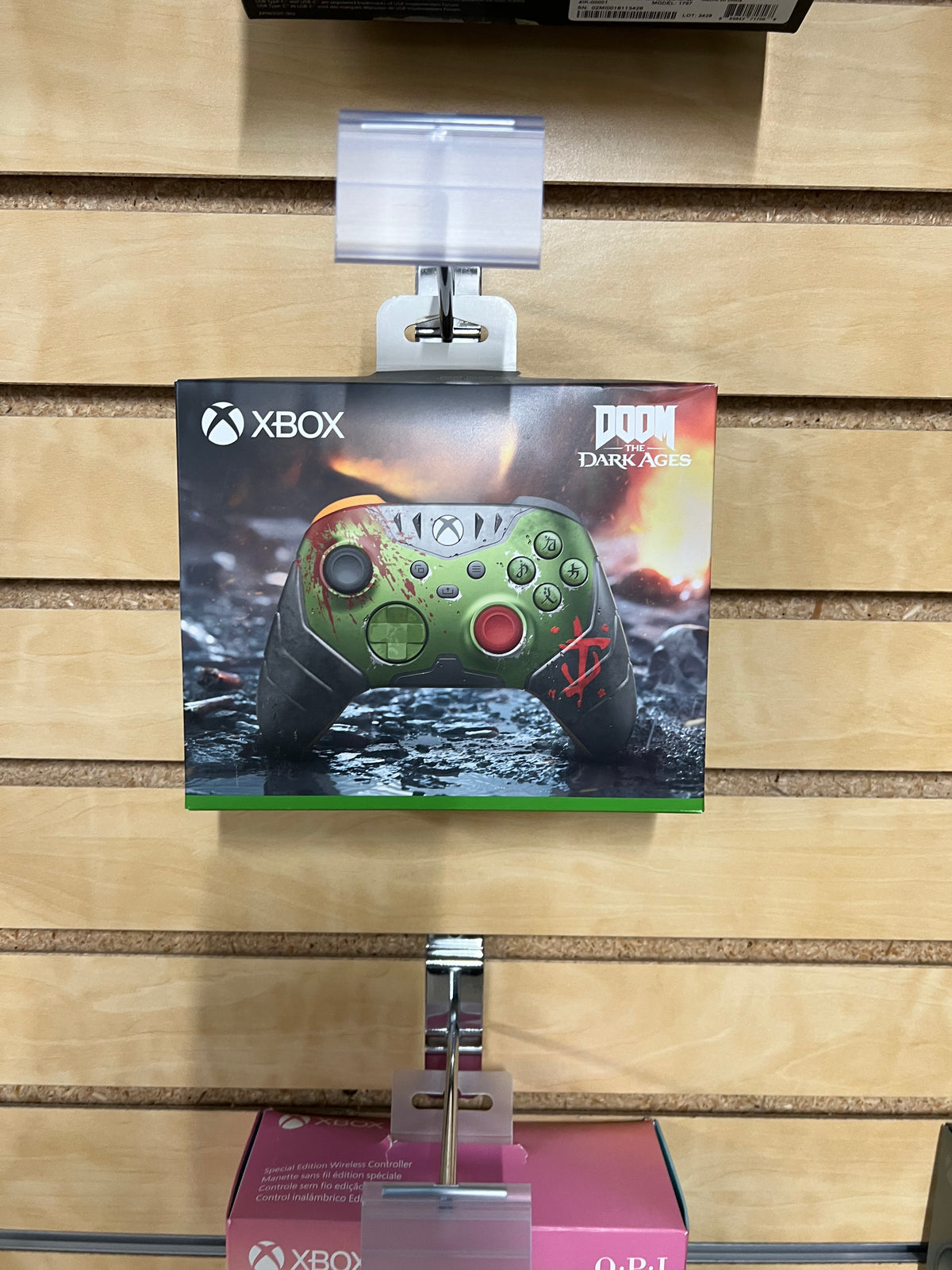 Xbox Wireless Controller - DOOM: The Dark Ages Limited Edition