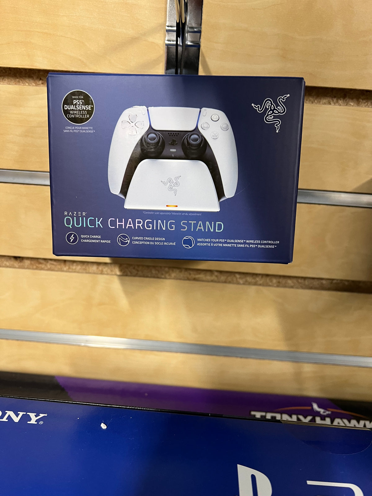 Razer Quick Charging Stand White For PS5 DualSense Controller
