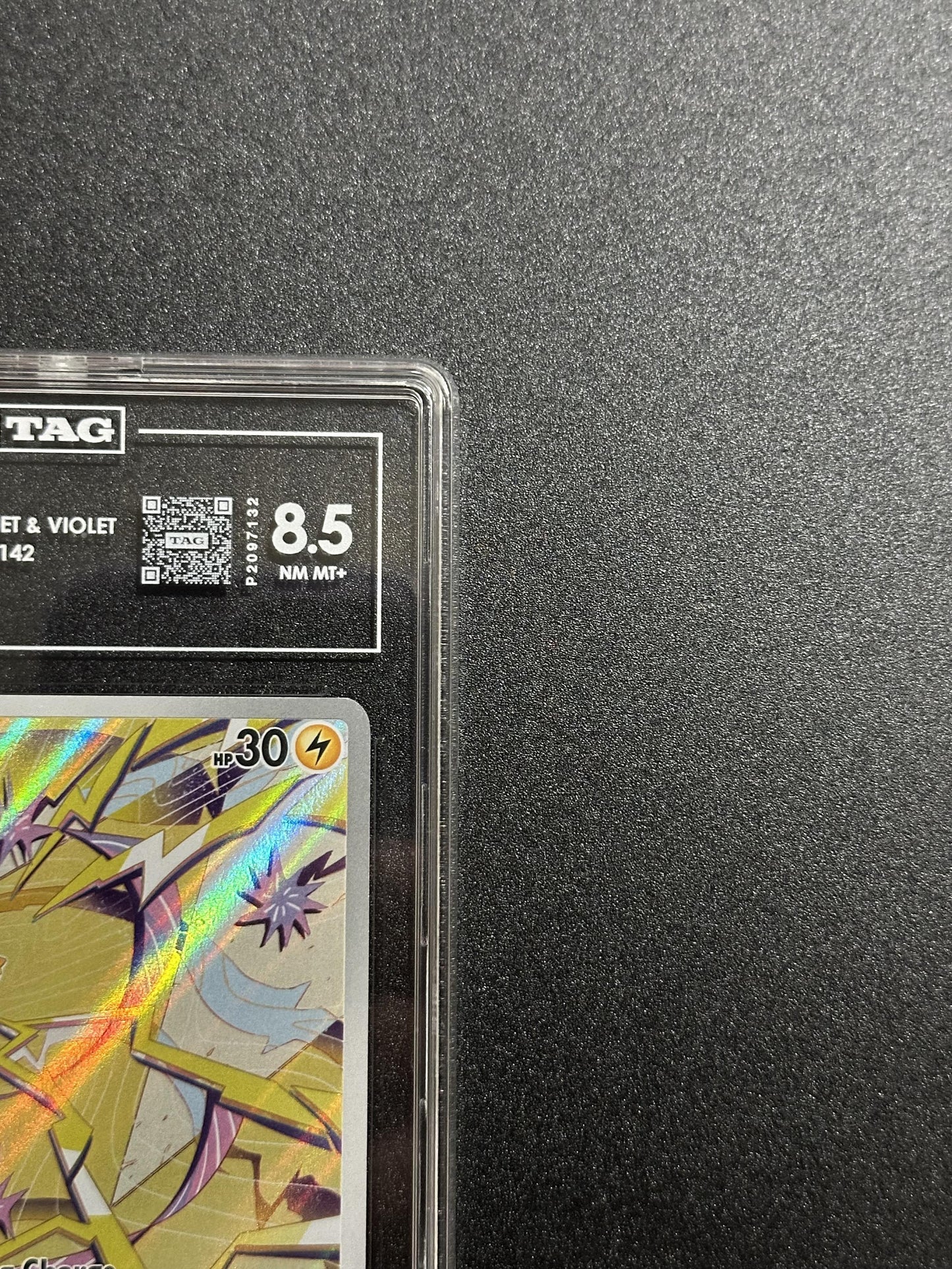 Joltik 150/142 - top right corner