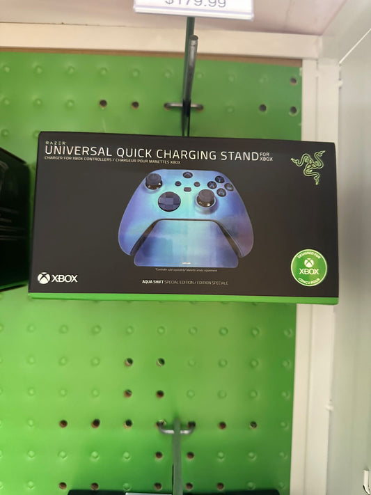Razer Universal Quick Charging Stand For Xbox – Aqua Shift Special Edition