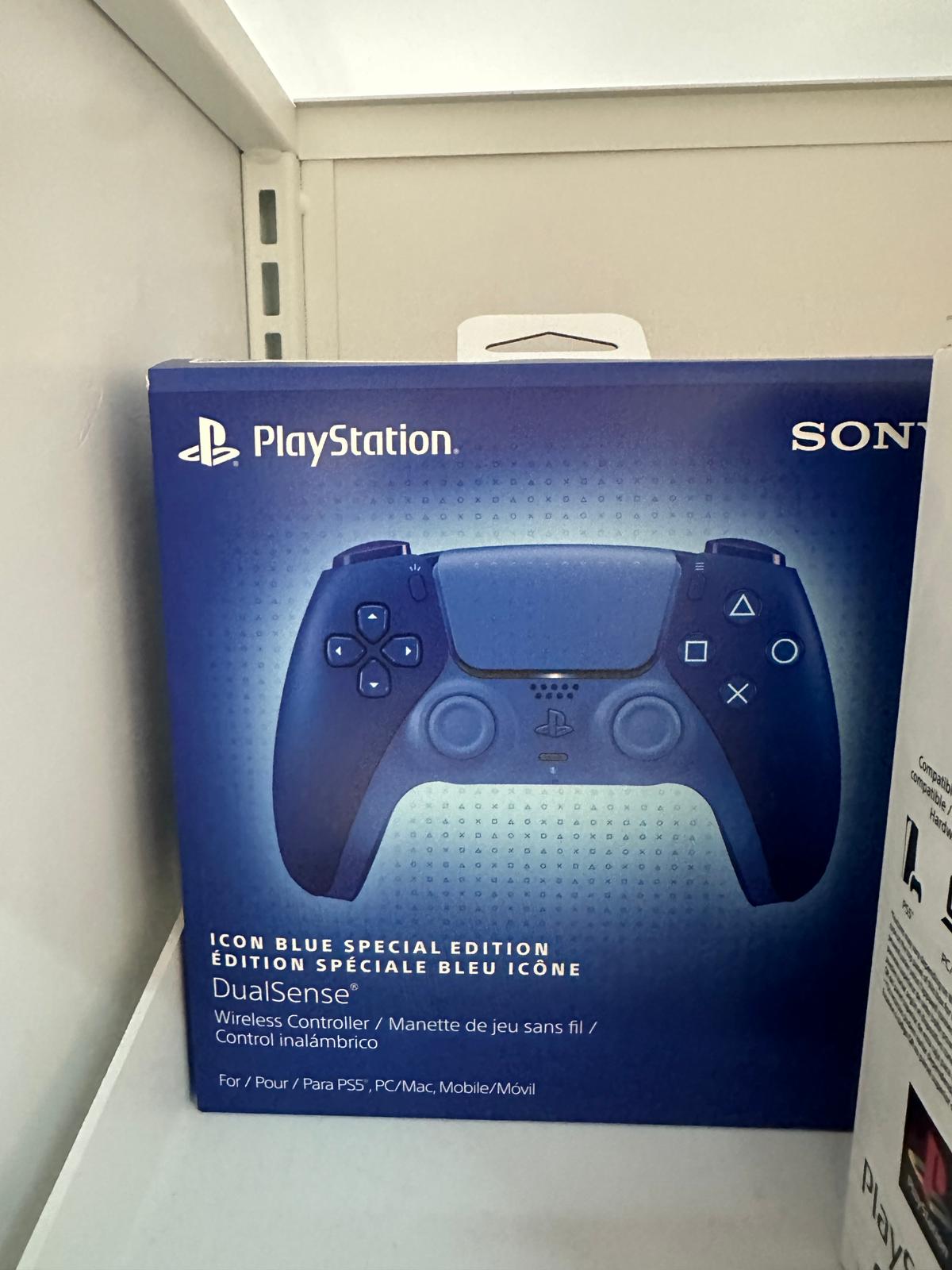 PlayStation 5 DualSense Wireless Controller – Icon Blue Special Edition