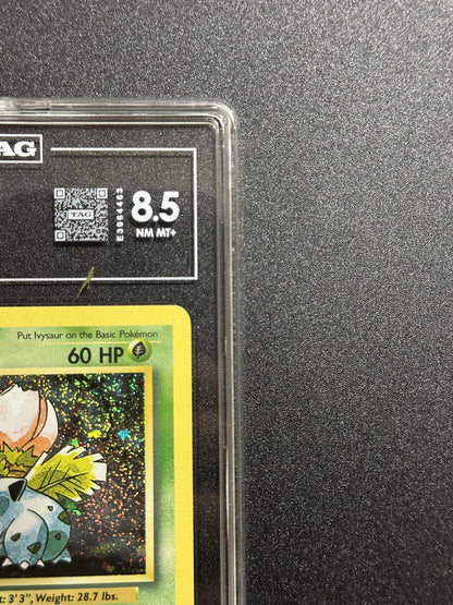 Ivysaur 002/034 - top left corner